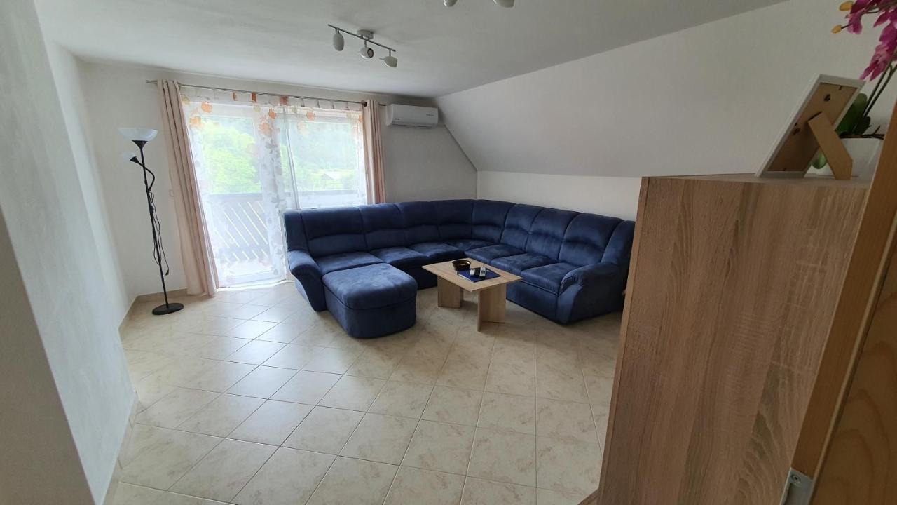 Apartment Tijana Nomenj ภายนอก รูปภาพ